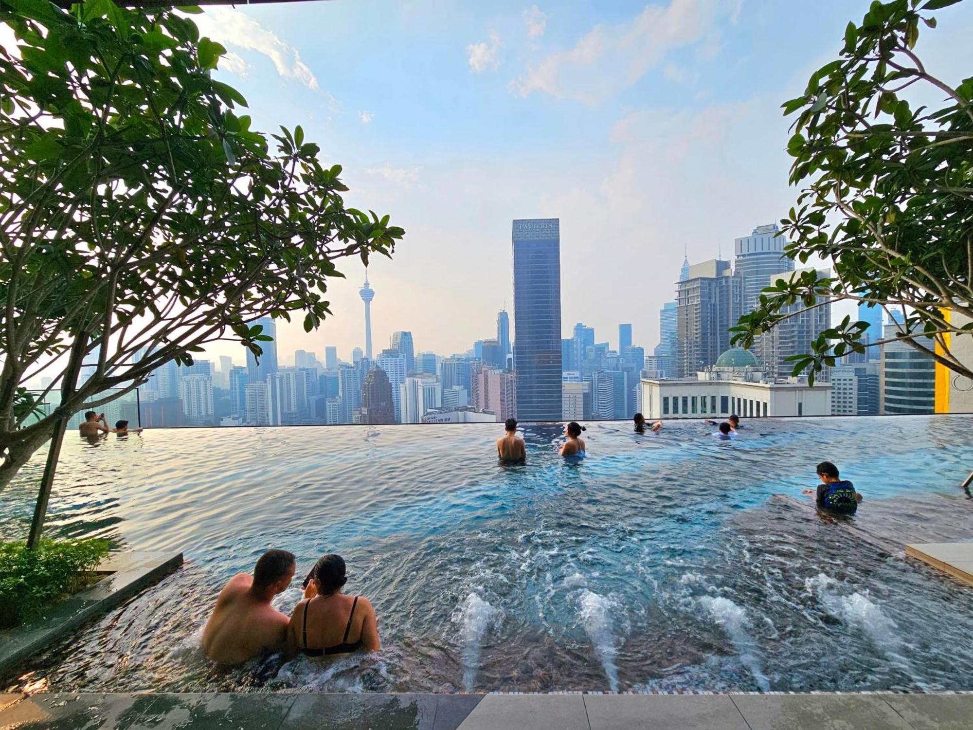 1 Min To Pavilion Bukit Bintang Luna Suites Kuala Lumpur Exterior foto