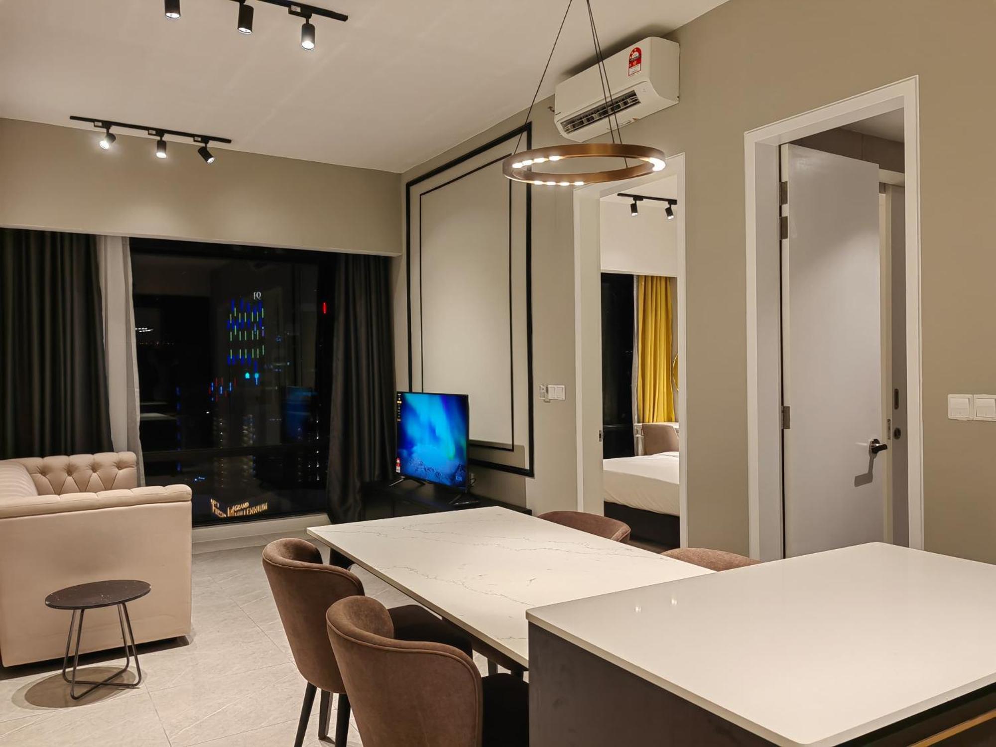 1 Min To Pavilion Bukit Bintang Luna Suites Kuala Lumpur Exterior foto